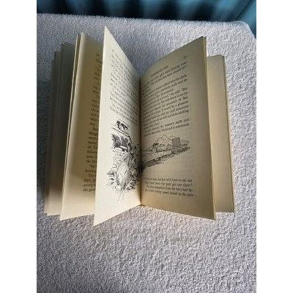 The Clue of the Whistling Bagpipes Carolyn Keene Grosset - Picture 9 of 10